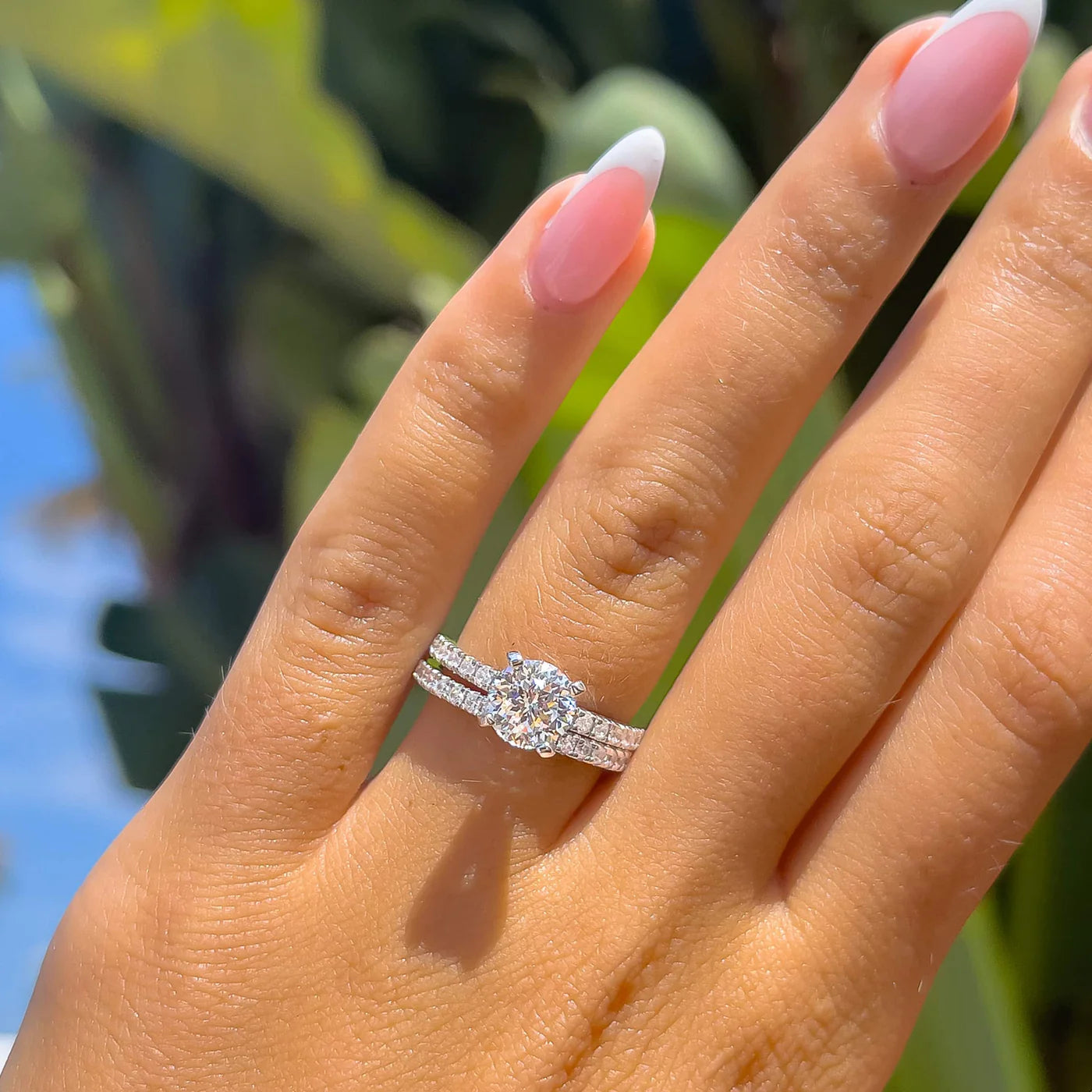 Diana 1.5 CTW DEW Round Brillant Cut Moissanite Ring with Halo set in Pave