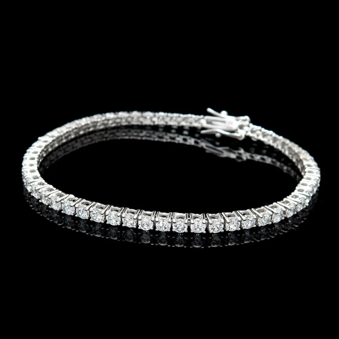 Genoveva 3MM 4 Prong Round Moissanite Tennis Bracelet