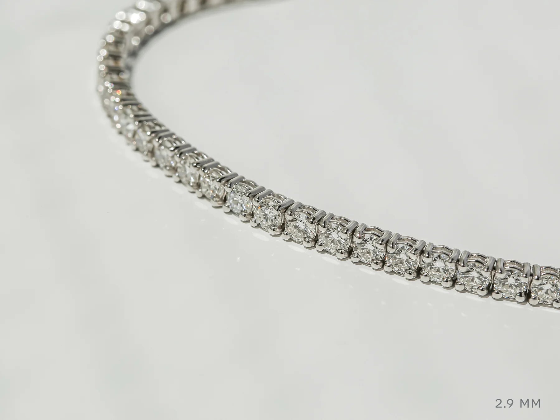 Genoveva 3MM 4 Prong Round Moissanite Tennis Bracelet