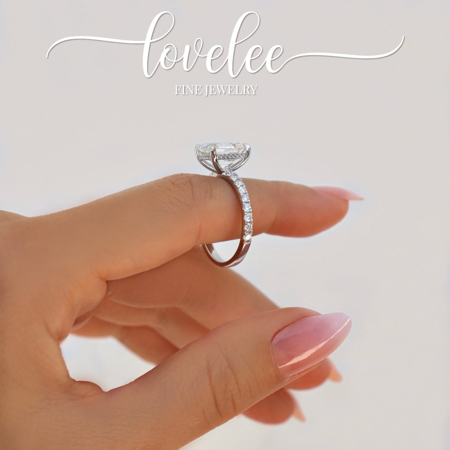 Maddie 4 CTW DEW Moissanite Ring - Silver