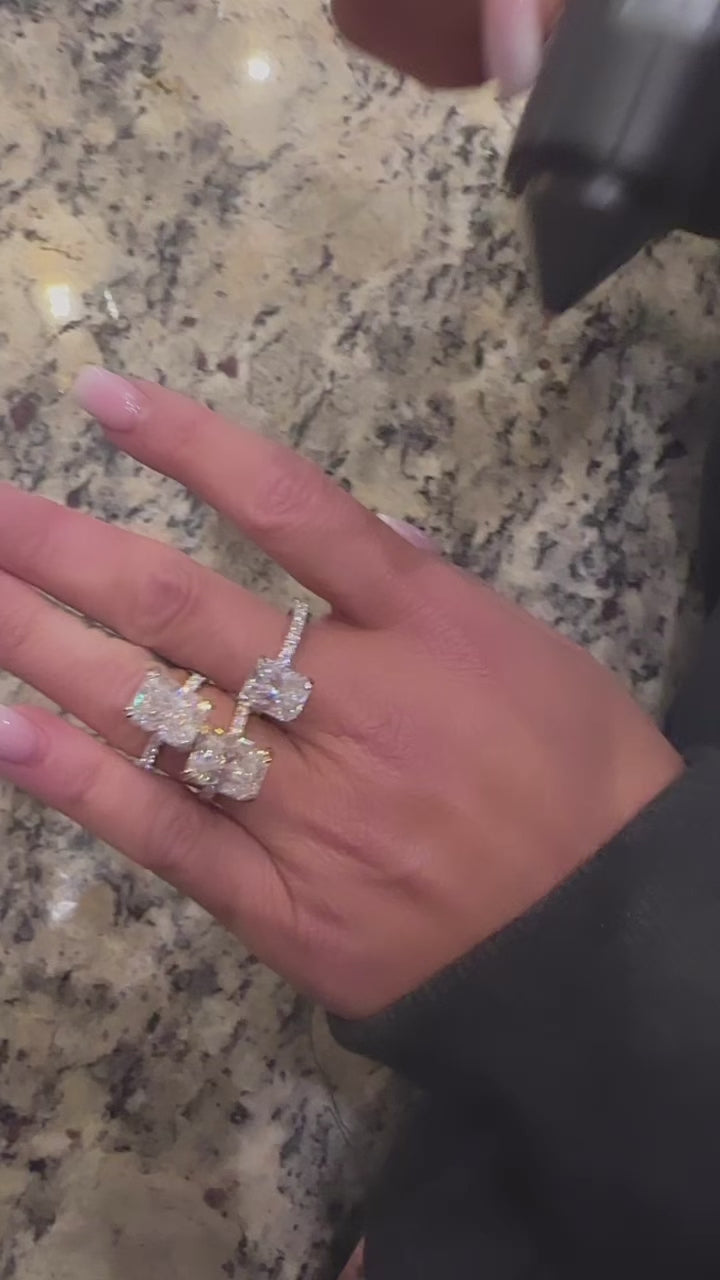 Maddie 4 CTW DEW Moissanite Ring - Silver