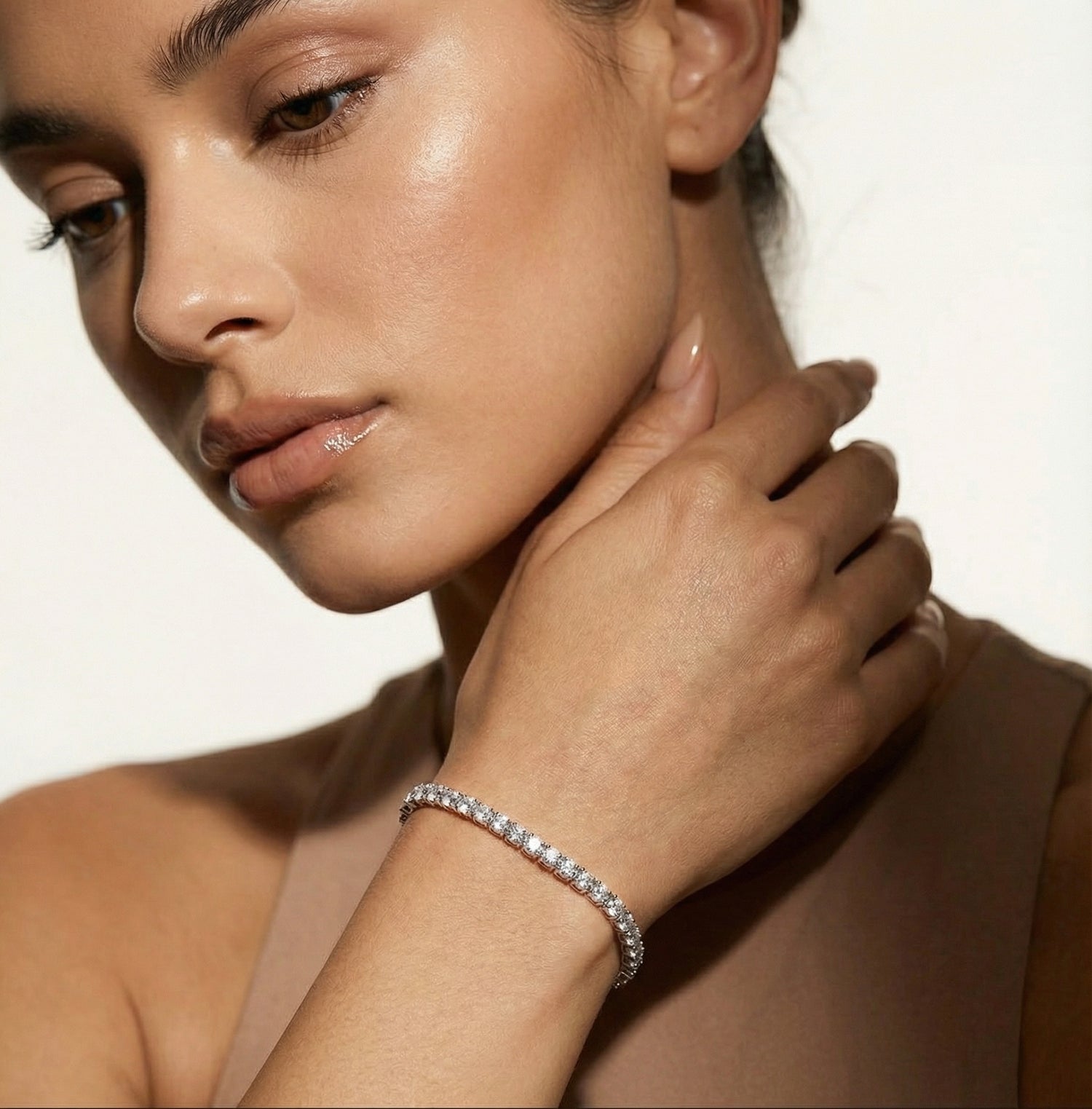 Genoveva 4MM 4 Prong Round Moissanite Tennis Bracelet